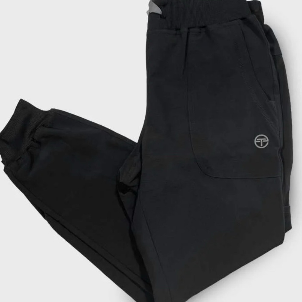 Essential Threads Women’s Scrubs ~ Rosie Athletic-Chic Joggers